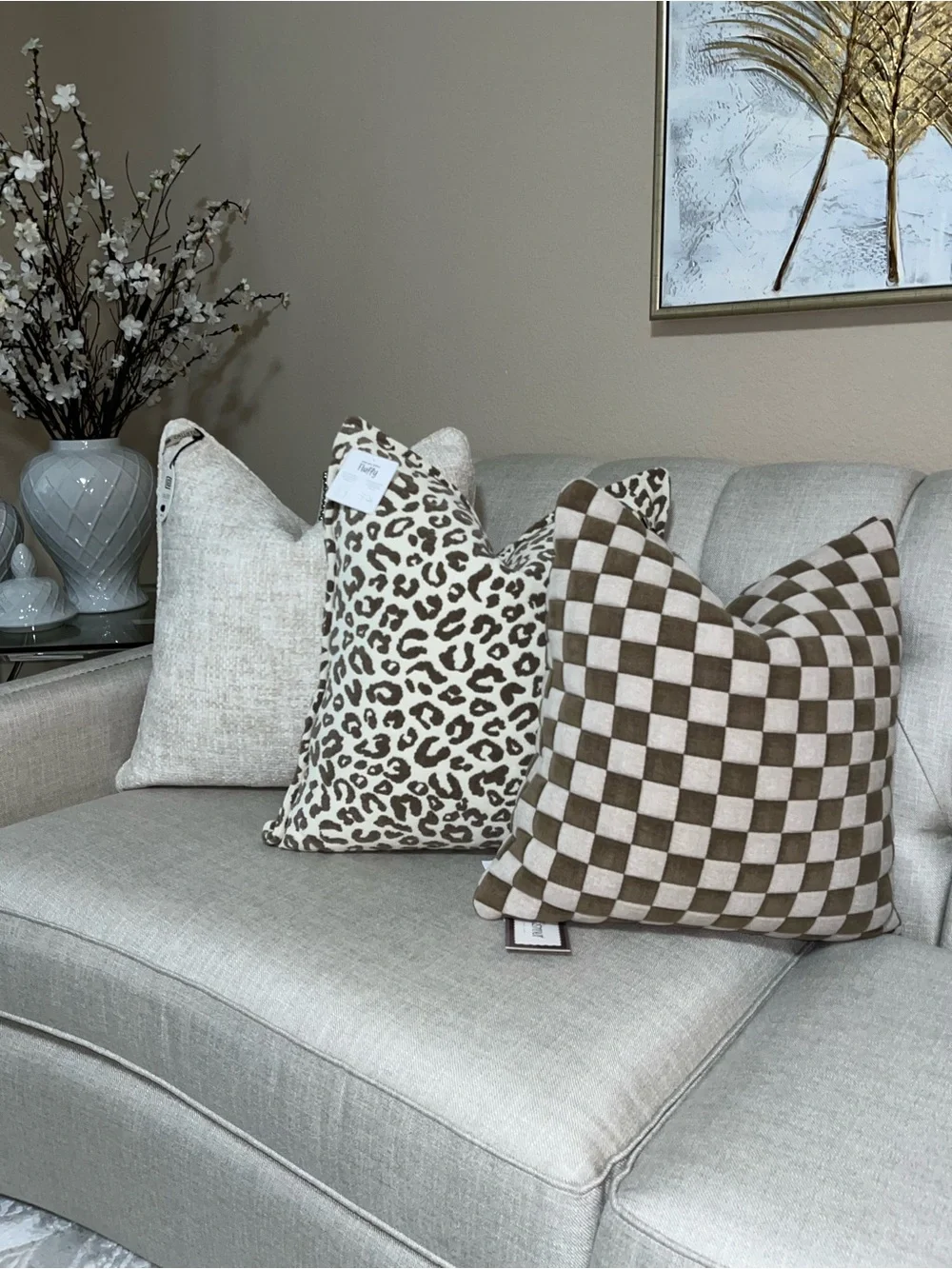 1-NWT CALLISTO HOME LUXURY VELVET DECORATIVE THROW PILLOW (T07263F11)